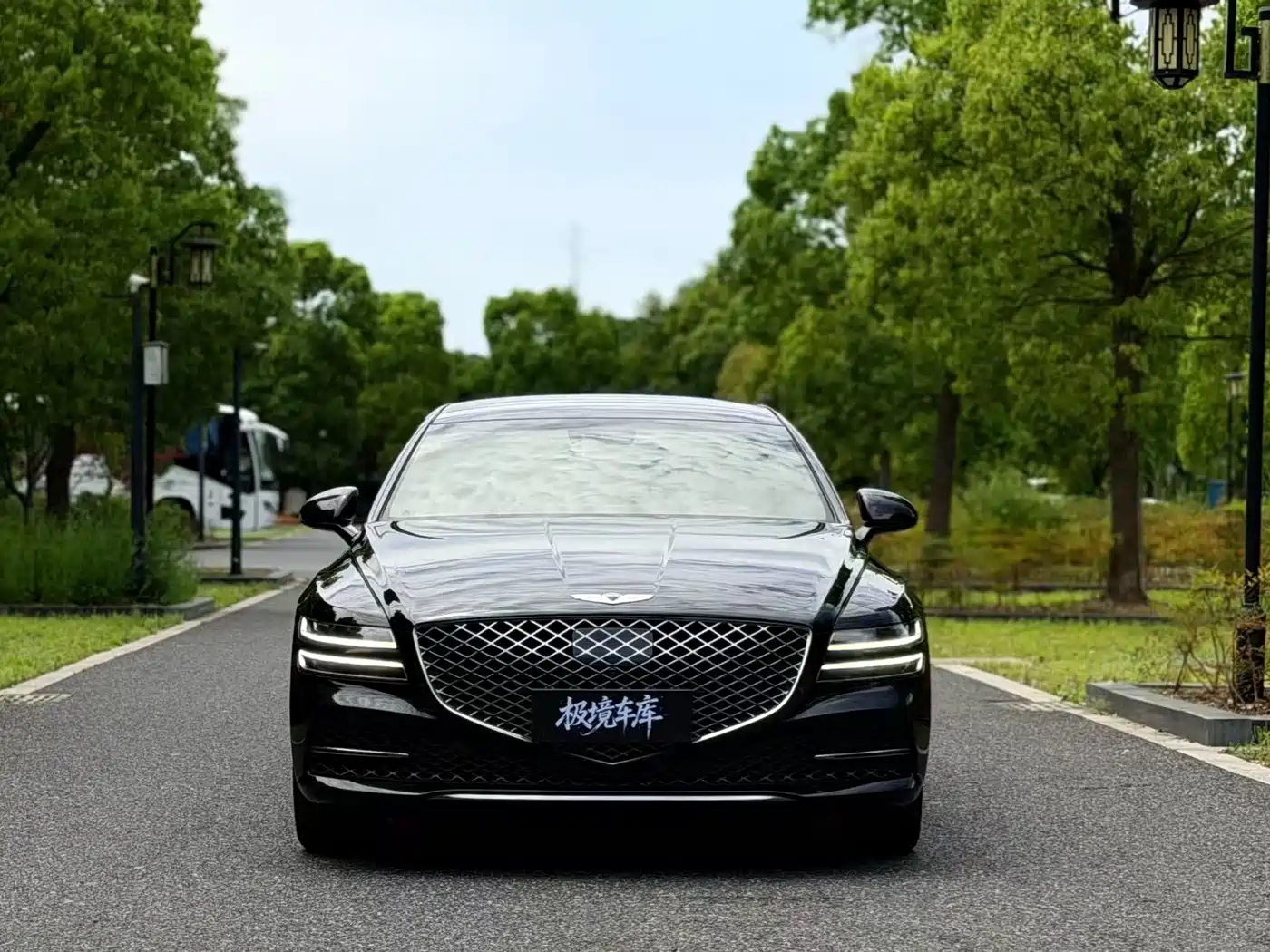 Genesis G80 2021 2.5T AWD Luxury Edition фото 2