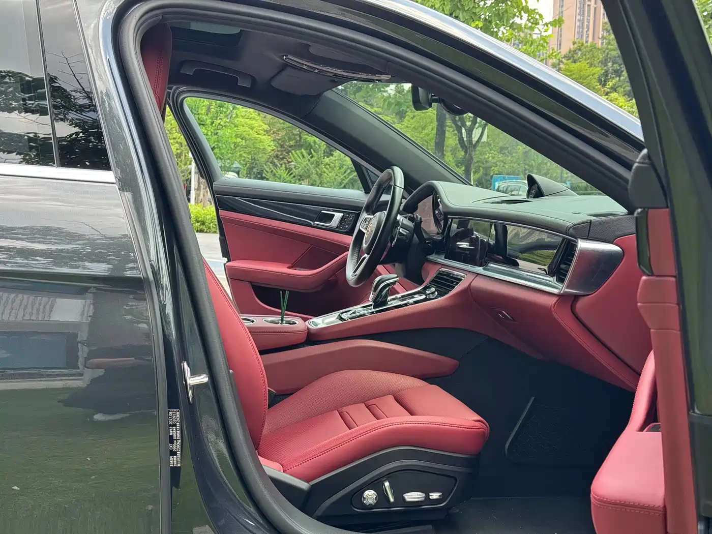 Porsche Panamera 2017 Panamera 3.0T фото 7