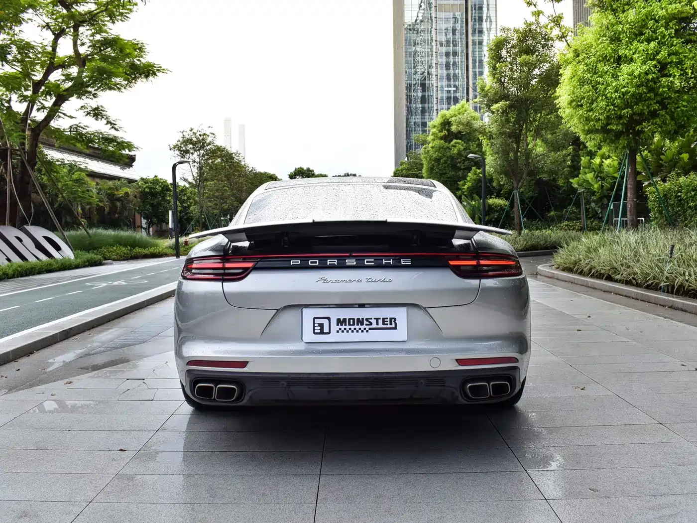 Фото 5 - Porsche Panamera
