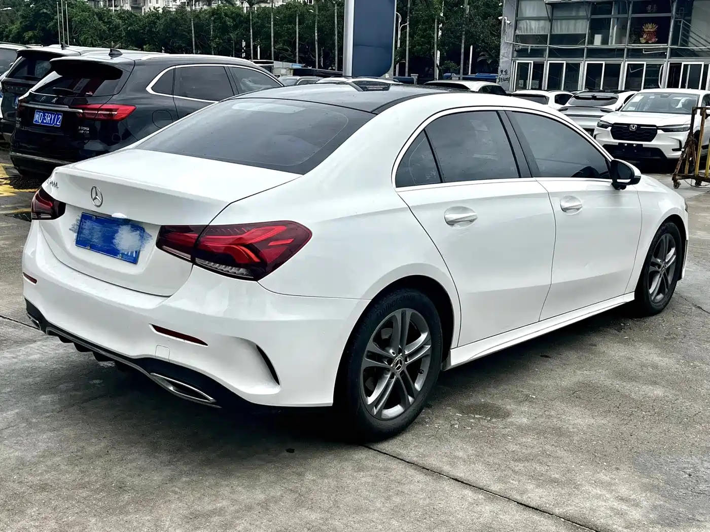 MERCEDES-BENZ CLASS A