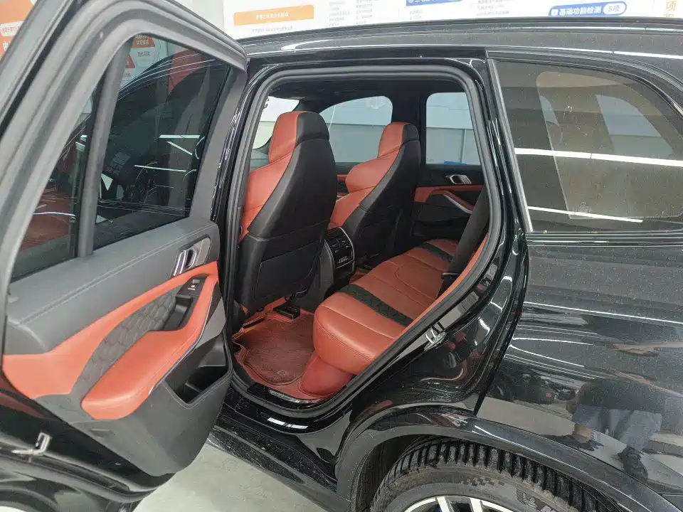 BMW X5 M 2022 X5 M фото 8