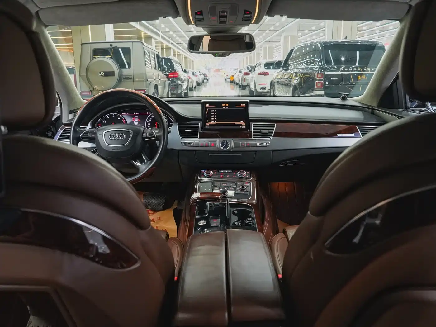 Audi A8 2012 A8L 6.3 FSI W12 quattro фото 10