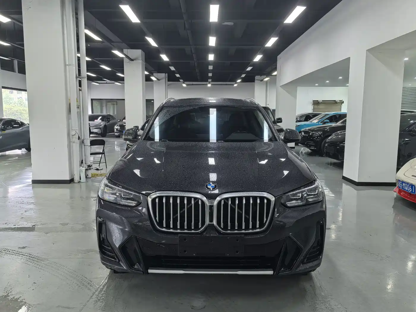 Photo 2 - BMW X3