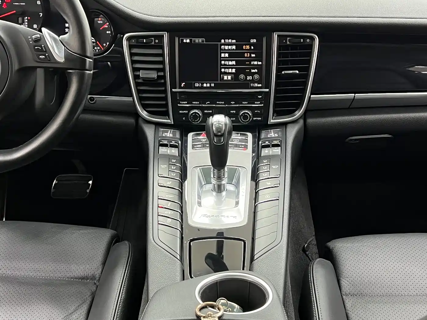 Porsche Panamera 2014 Panamera 3.0T фото 27