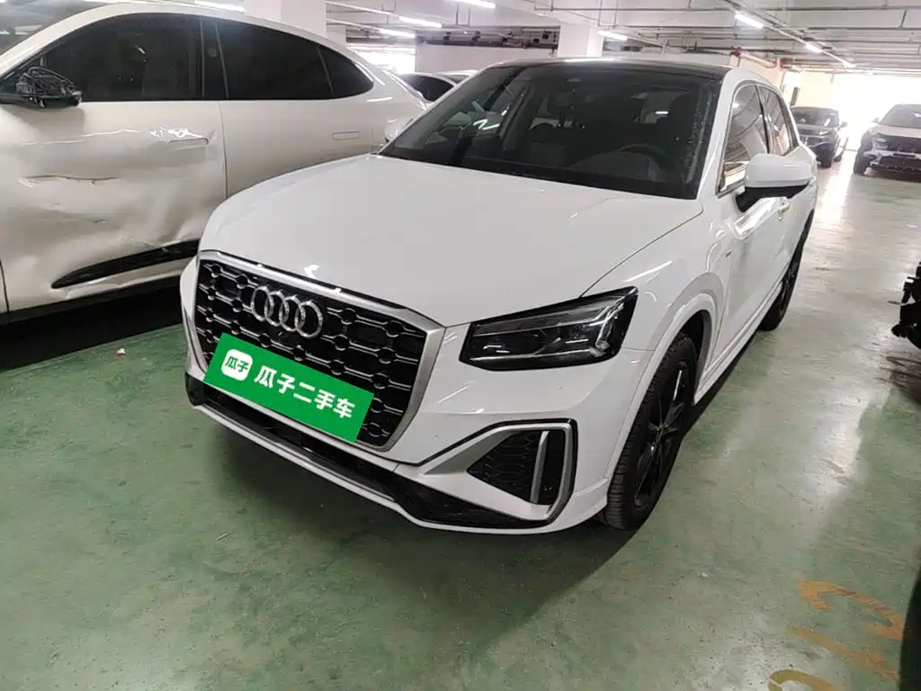 Audi Q2L 2022 35 TFSI Progressive Dynamic