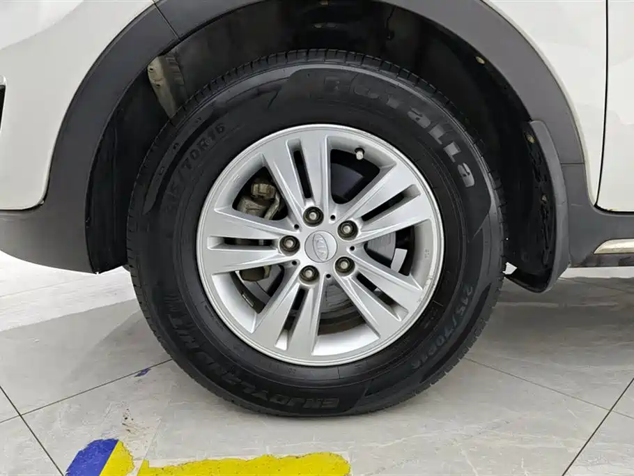 Kia Sportage 2015 2.0L Manual 2WD GL фото 6