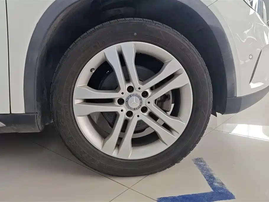 Mercedes-Benz GLA 2015 GLA 200 Dynamic фото 6