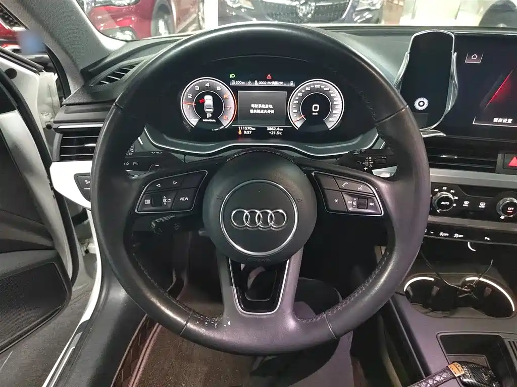 AUDI A4L