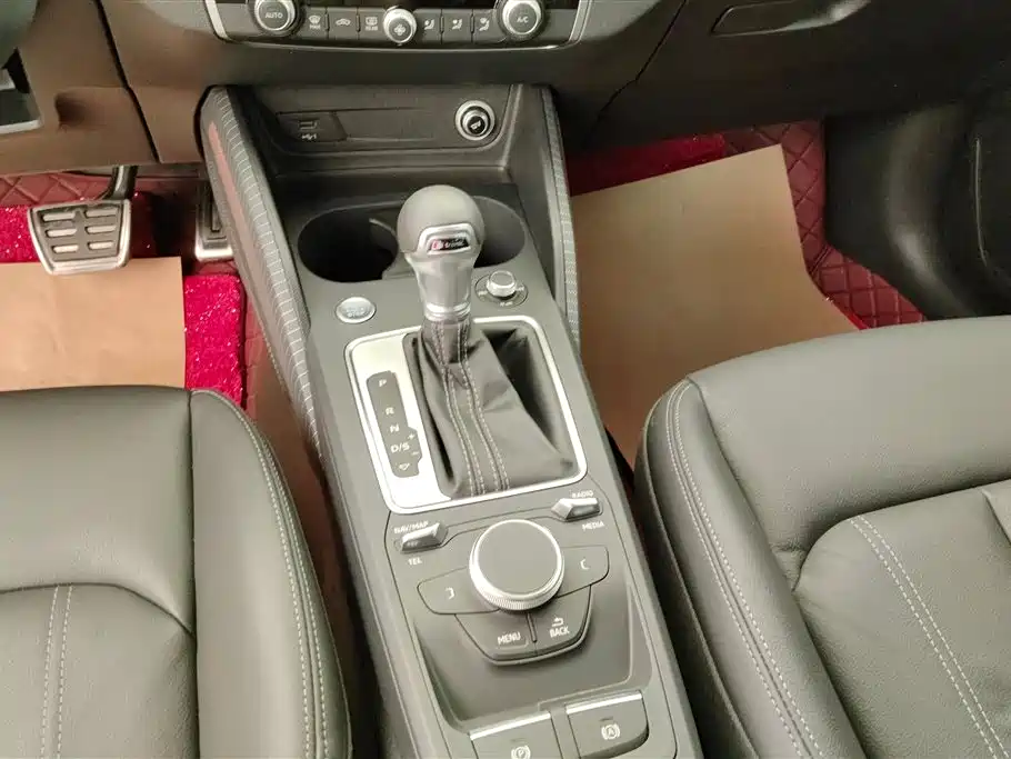 Audi Q2L 2024 35TFSI Progressive Sport фото 16