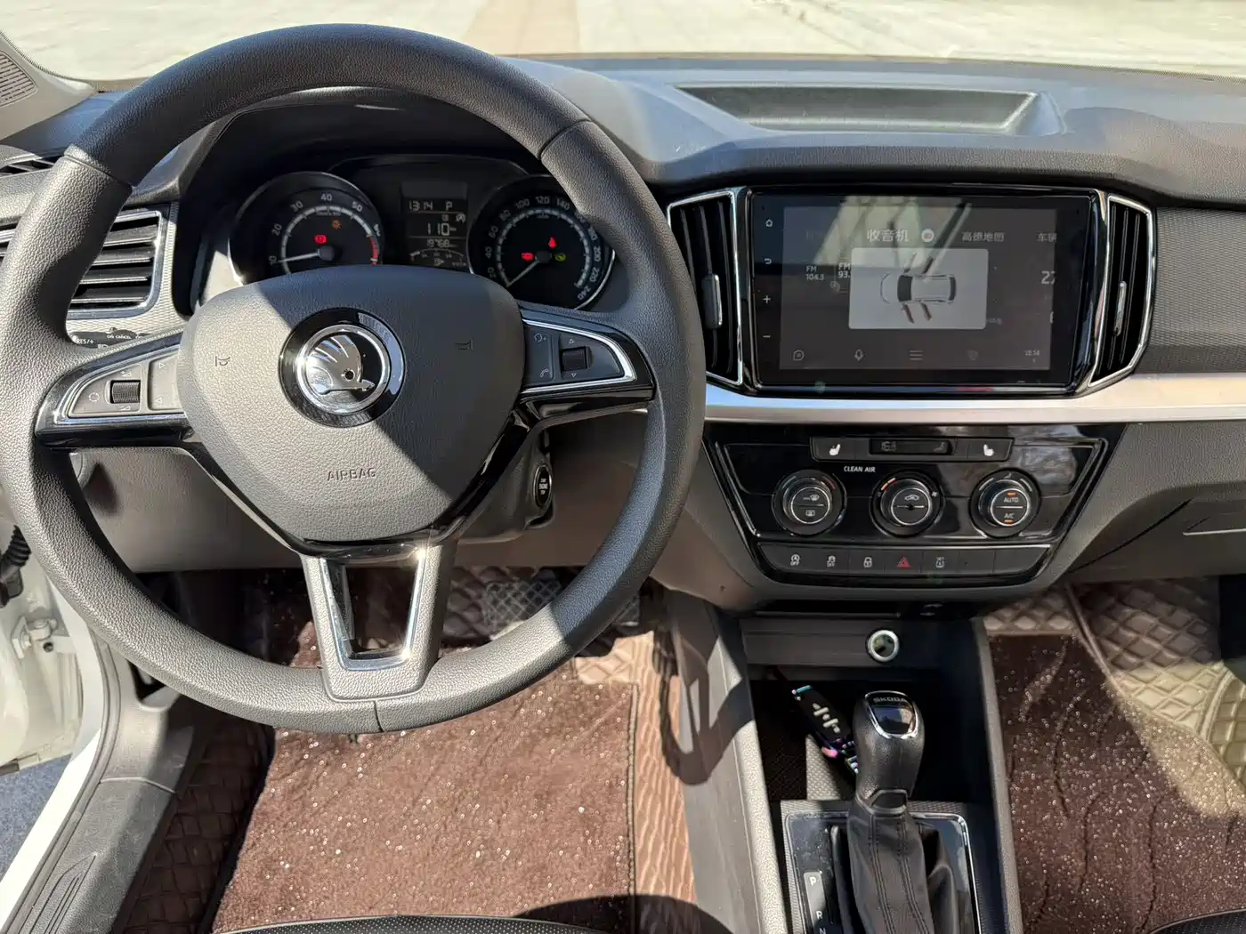 Škoda Kamiq 2023 Facelift 1.5L Auto Comfort Edition фото 8