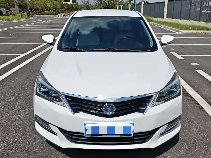 2017 Changan Yuexiang V7