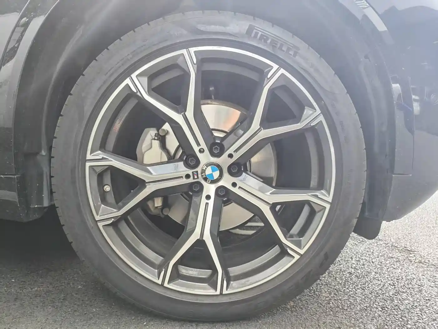 BMW X5 2023 xDrive 30Li Premium M Sport Black Night Package фото 9