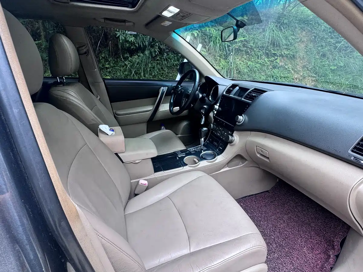 Toyota Highlander 2009 2009 2.7L 2WD 7-seater Luxury Edition