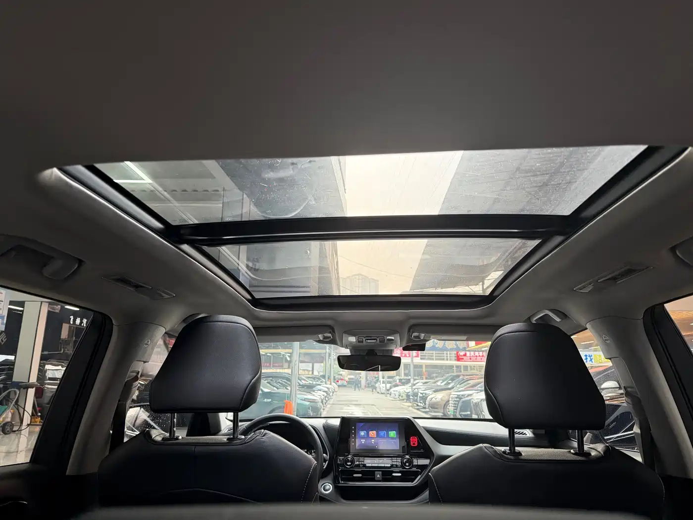 Toyota Highlander 2022 380T 4WD Luxury 7-Seater фото 17