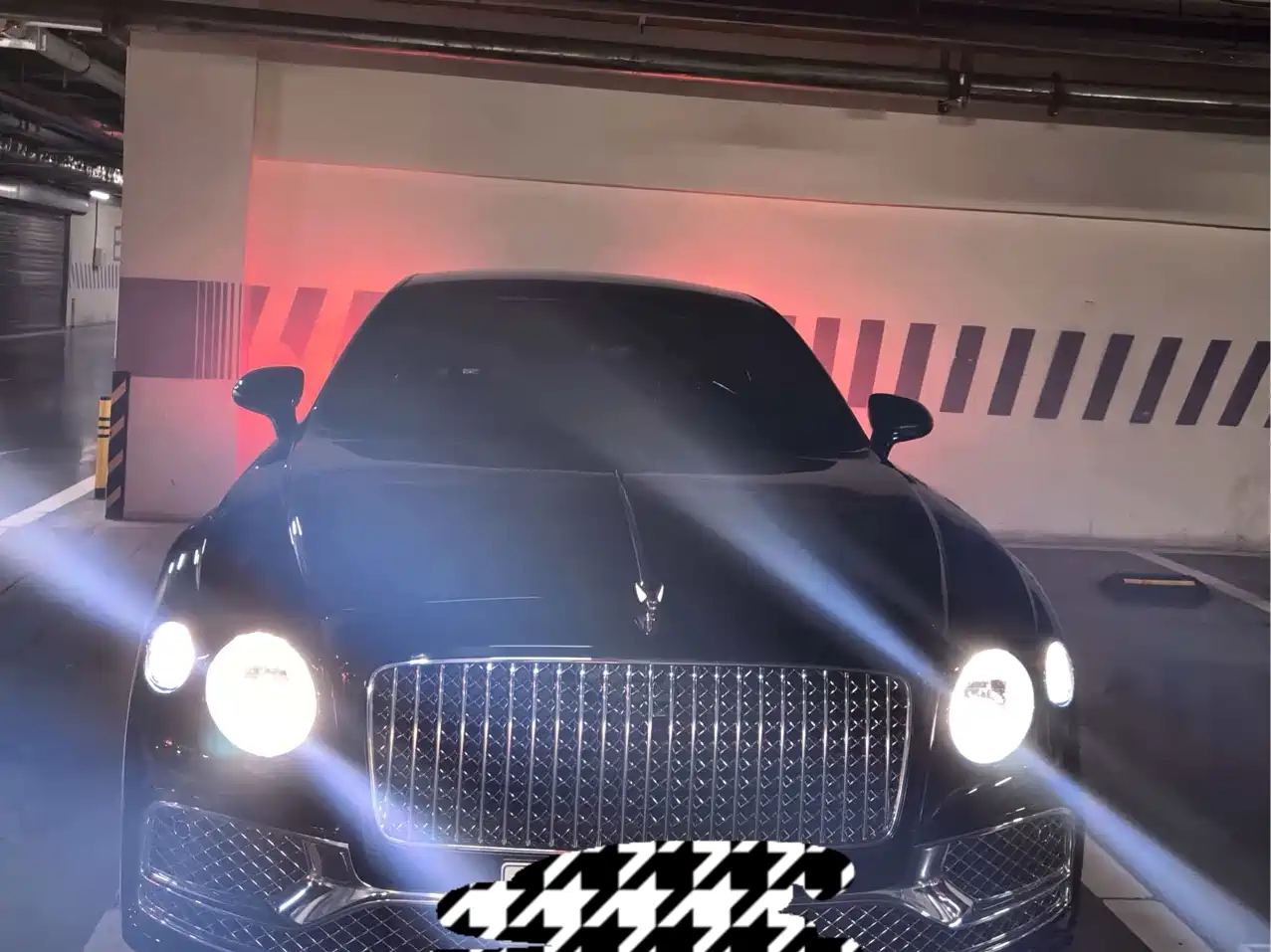 BENTLEY FLYING SPUR PLUG IN HYBRID