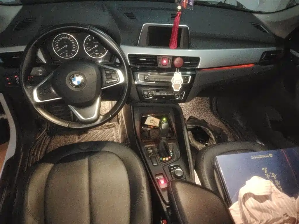 BMW X1 2016 sDrive18Li Fashion Model фото 6