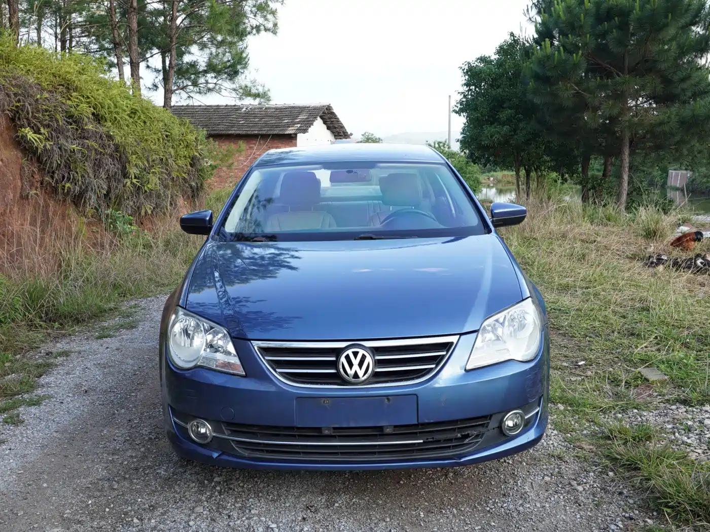 Volkswagen Bora 2012 1.6L Automatic Fashion Value Edition фото 16