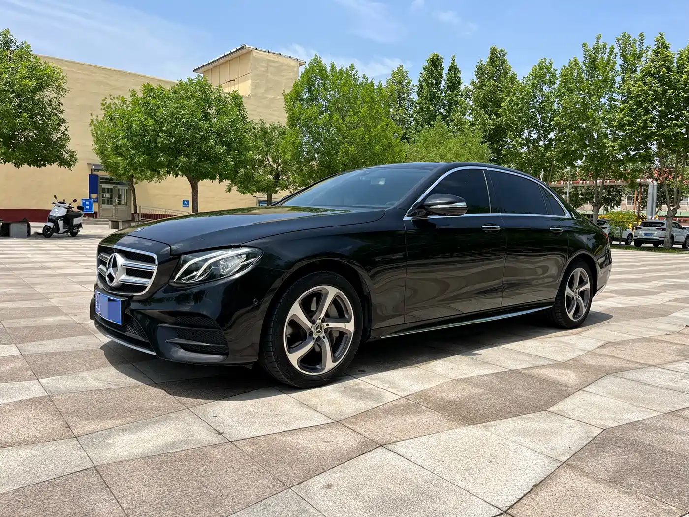 Mercedes-Benz E-Class 2019 Facelift E 300 L Sport Fashion фото 2