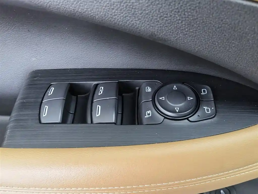 Buick LaCrosse 2018 Model 28T Elite Edition фото 9