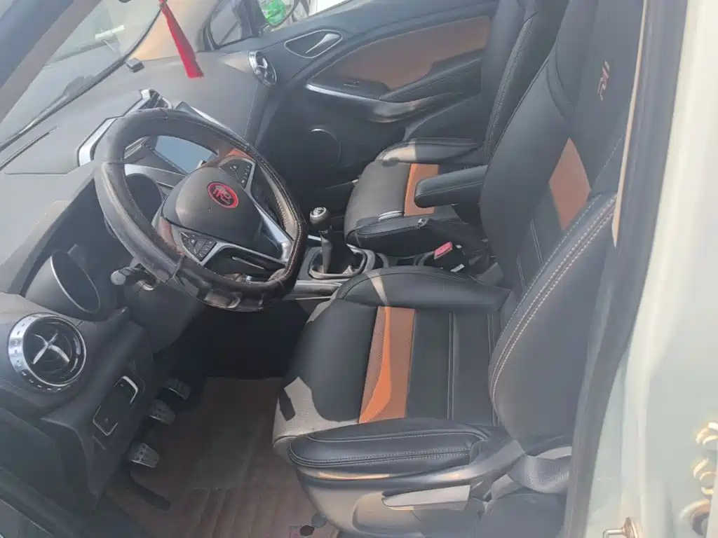 BYD Yuan 2016 2016 1.5L Manual Luxury