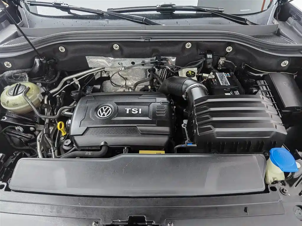 Volkswagen Teramont 2020 380TSI 4WD Luxury Edition China VI фото 6