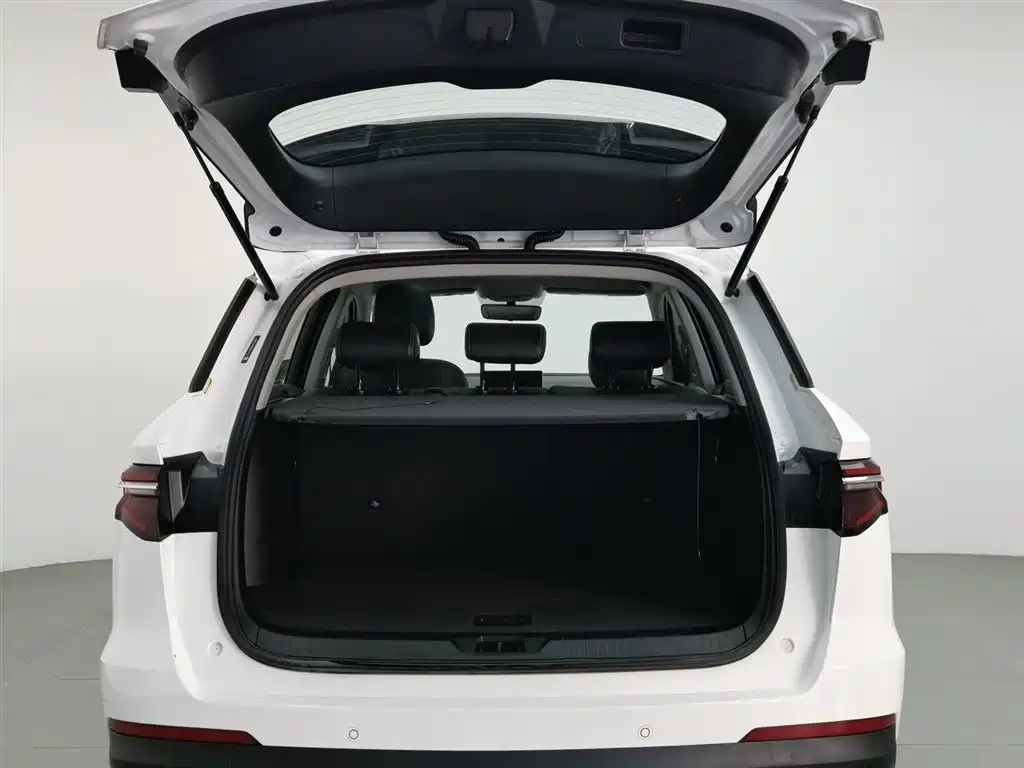 BYD Song Pro 2020 1.5T Manual Elite фото 16