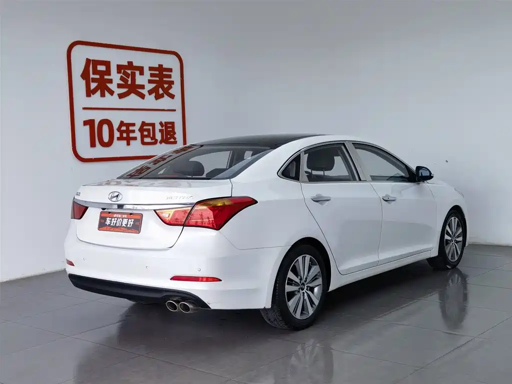 Hyundai Mistra 2014 1.8L Auto Premium DLX фото 2