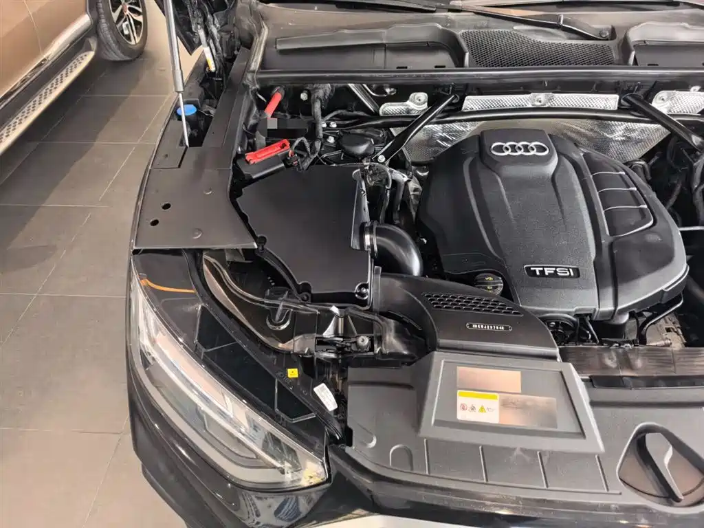Audi Q5L 2022 Facelift 45T Luxury Dynamic фото 24