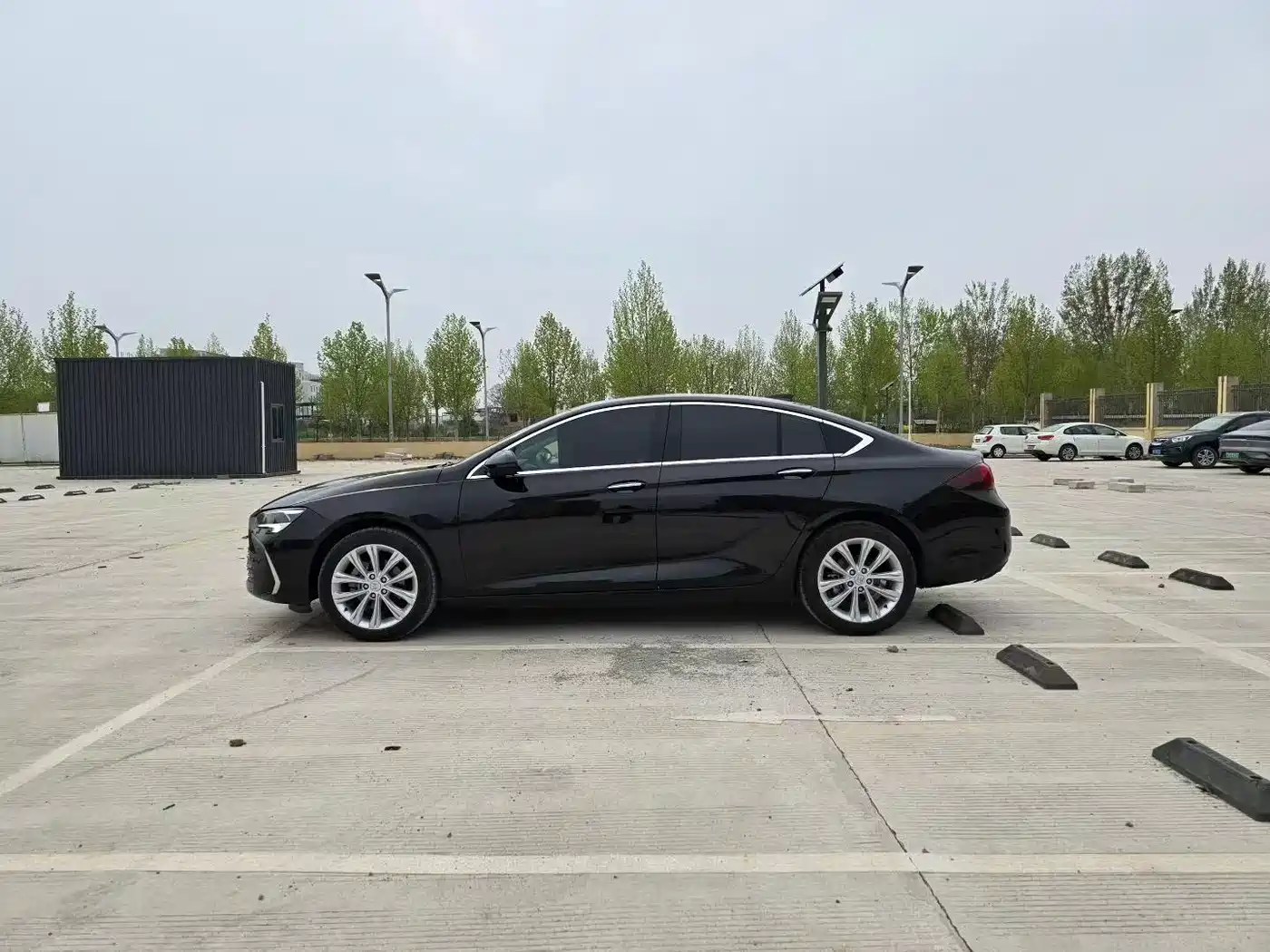 Buick Regal 2024 Model 28T Premium фото 8