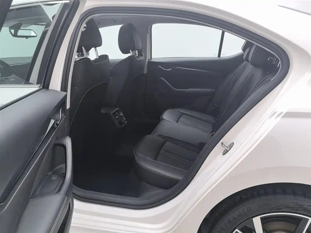 Škoda Octavia 2021 PRO TSI280 DSG Luxury Edition фото 15