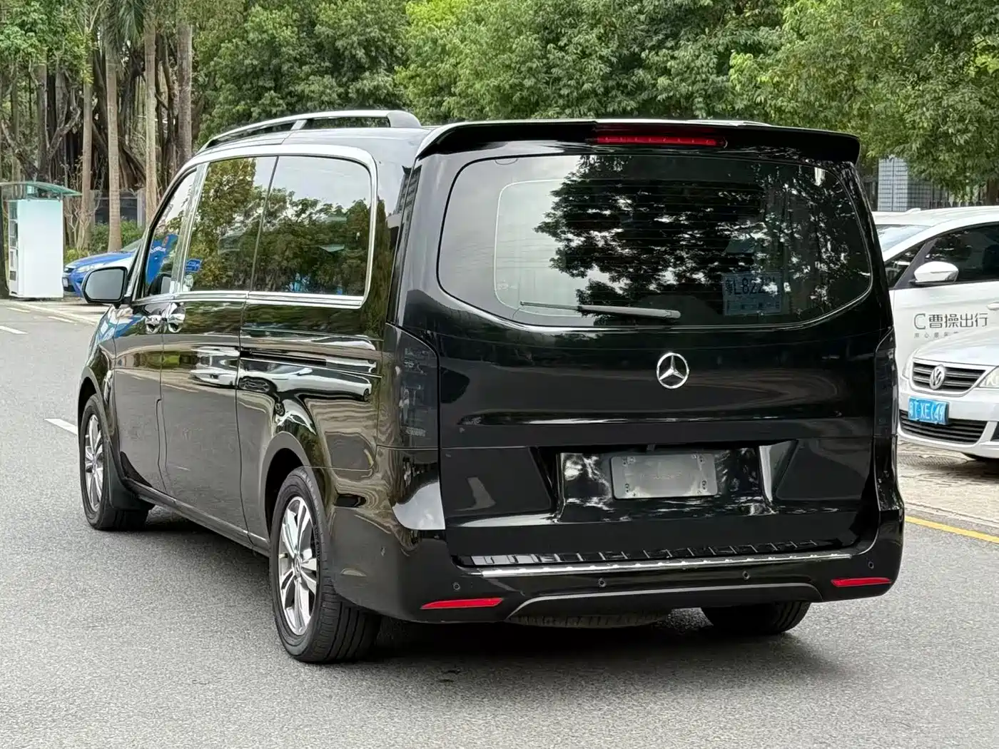 Mercedes-Benz Vito 2021 2.0T Business Edition 7-seater фото 8