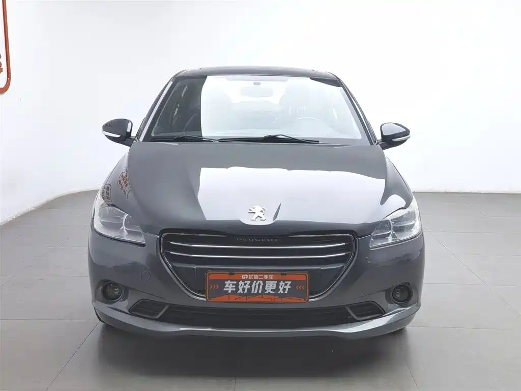 Peugeot 301 2014 1.6L Automatic Premium Edition фото 3