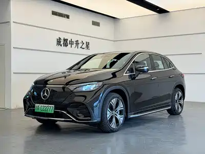 Mercedes-Benz EQE SUV