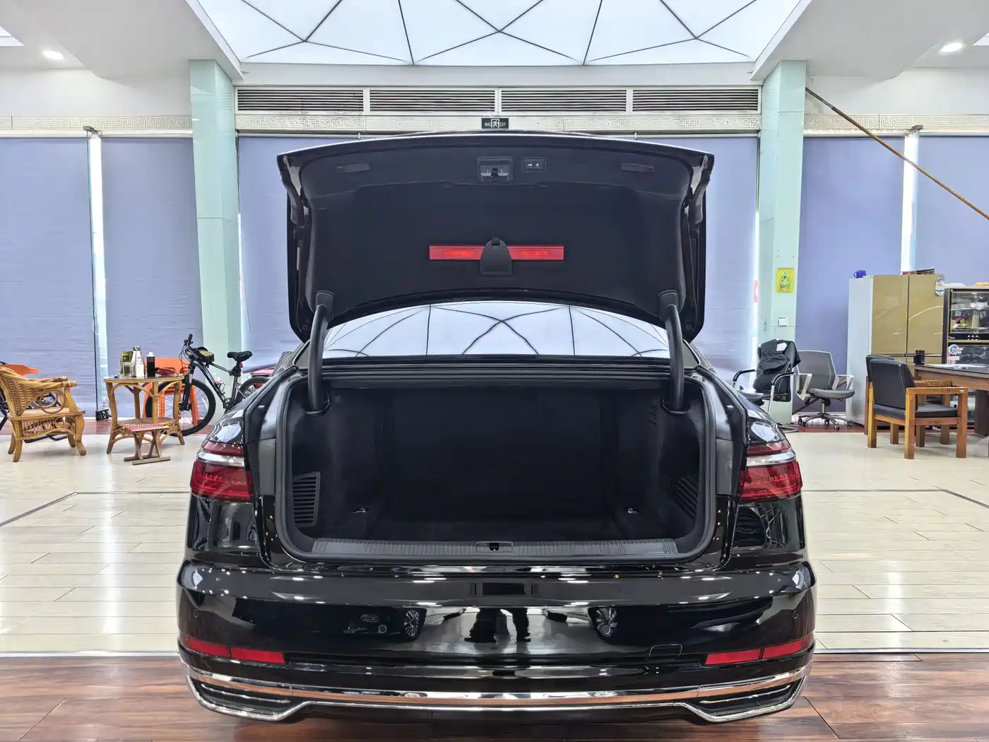 Audi A8 2018 A8L 55 TFSI quattro Launch Elite фото 14