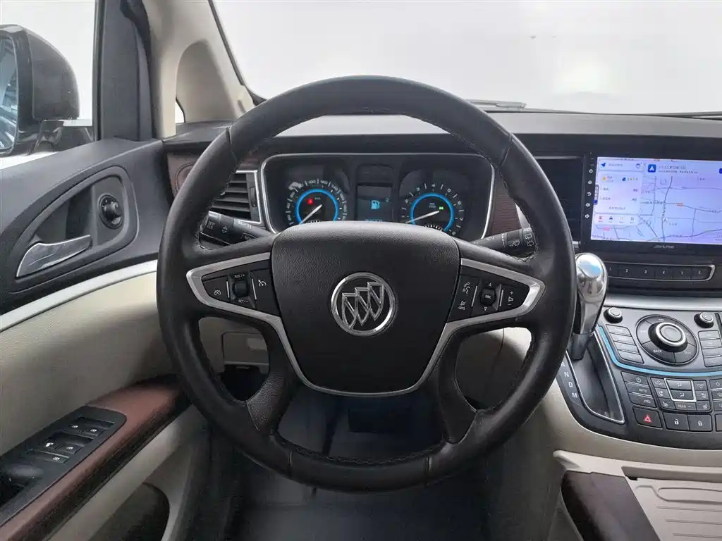 Buick GL8 2014 3.0L XT Luxury Business Flagship фото 11