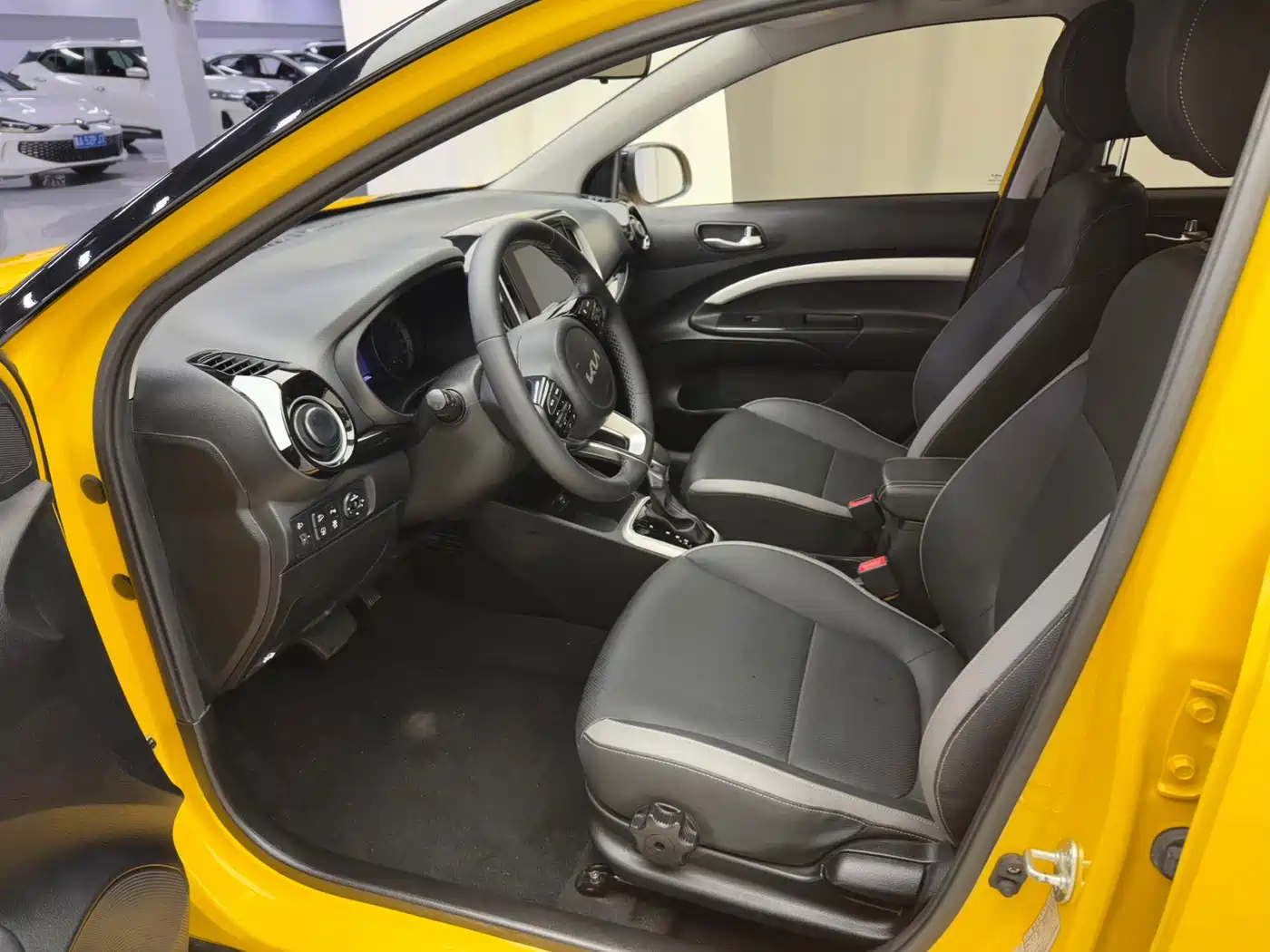 Kia KX1 2021 1.4L CVT Sunroof Version фото 10