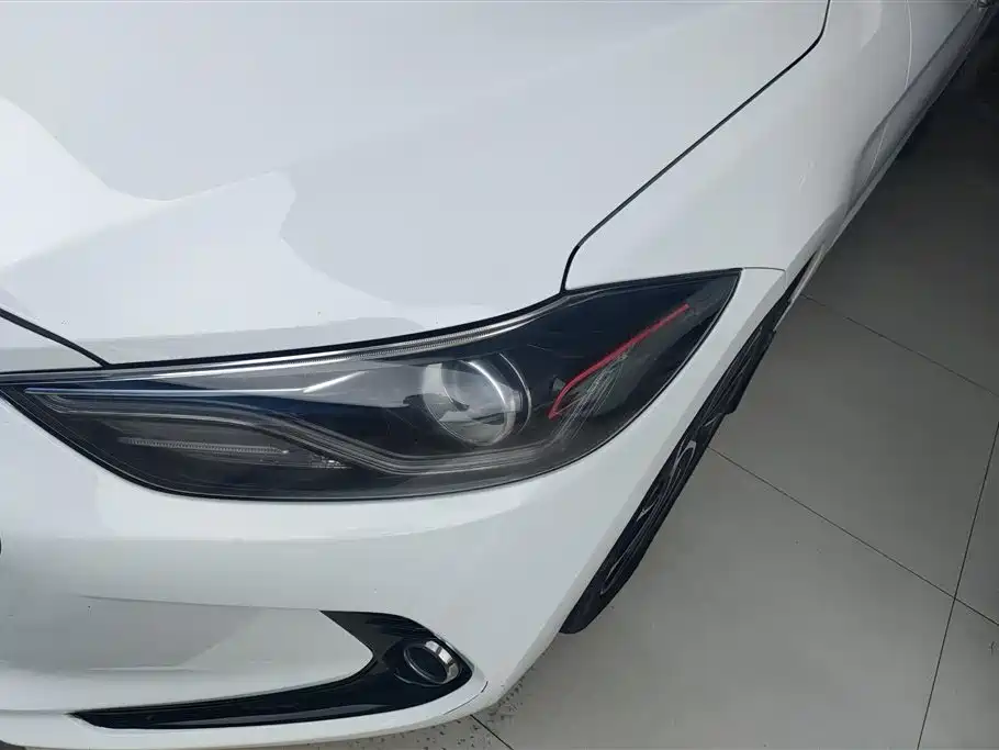 Hyundai Elantra 2020 1.4T DCT Dynamic·Vitality фото 5