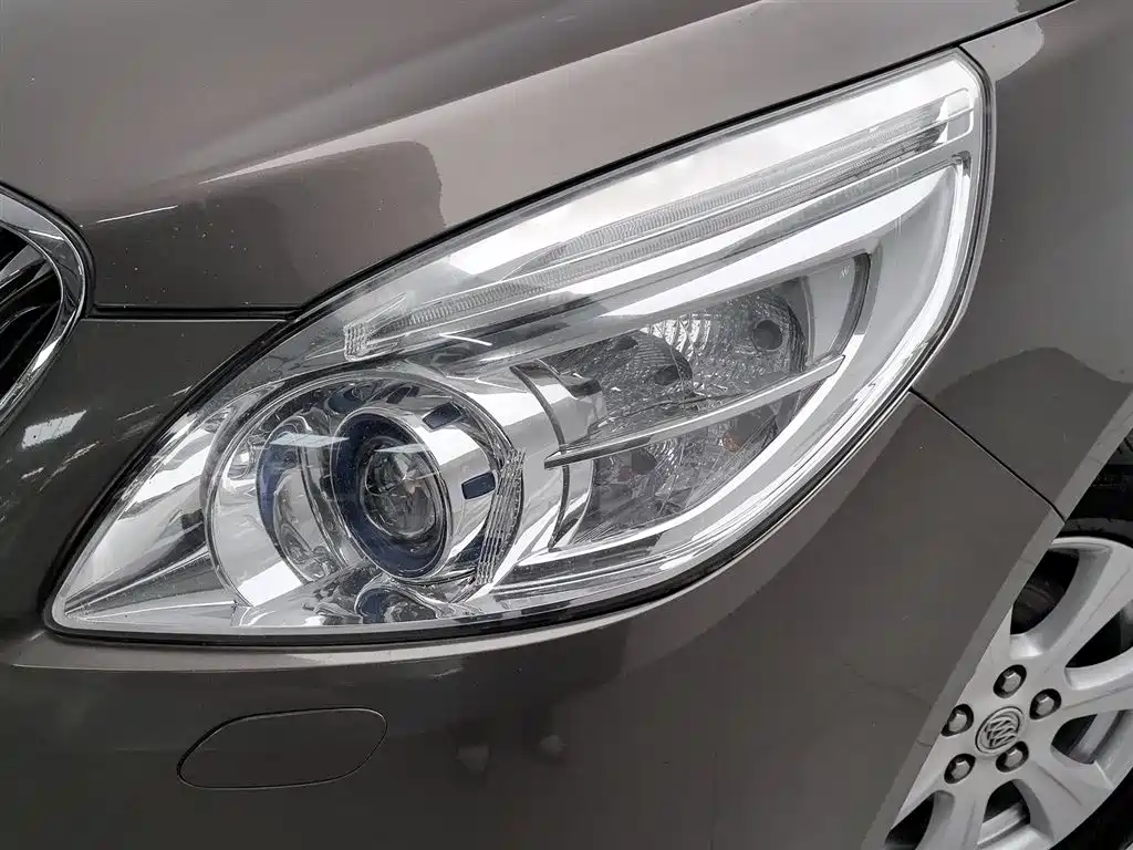 Buick GL8 2014 3.0L XT Luxury Business Flagship фото 7