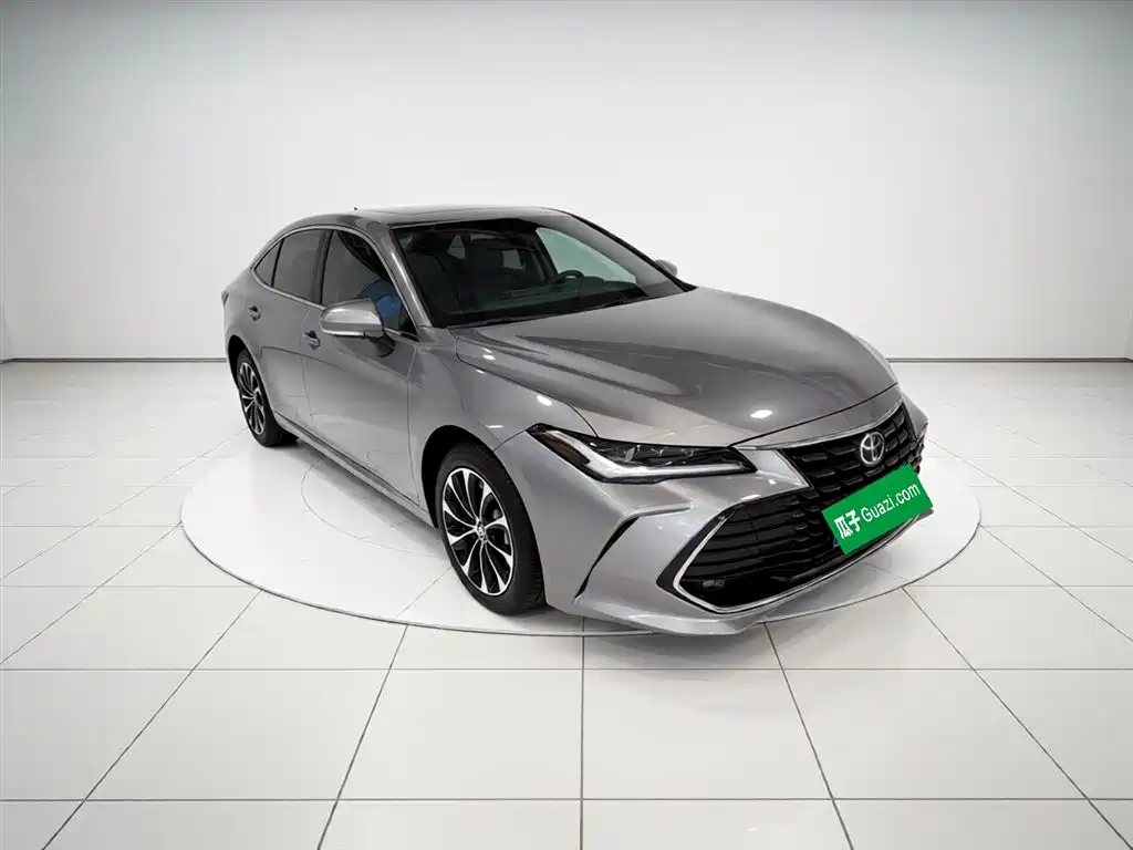 Toyota Avalon 2022 2.0L Luxury Edition фото 4