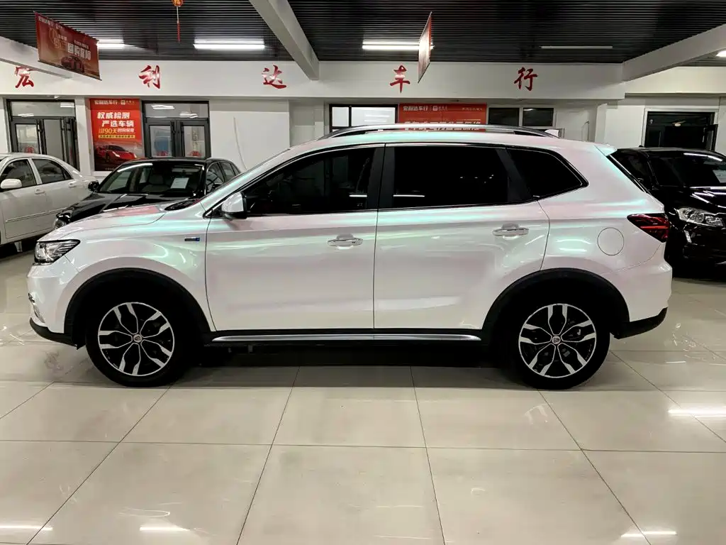 Roewe RX5 2016 2016 20T 2WD Automatic Internet Smart Edition