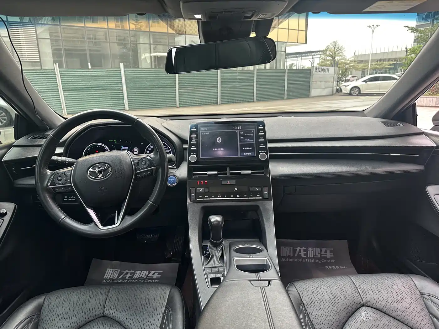 Toyota Avalon 2019 Hybrid 2.5L XLE Premium Edition China VI фото 11
