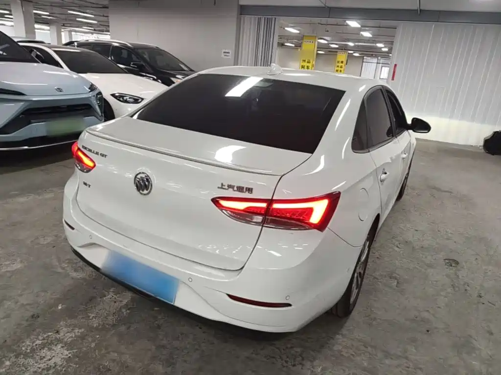 Фото 7 - Buick Excelle