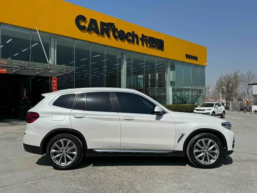 BMW X3 2021 Facelift xDrive25i Luxury Package фото 6