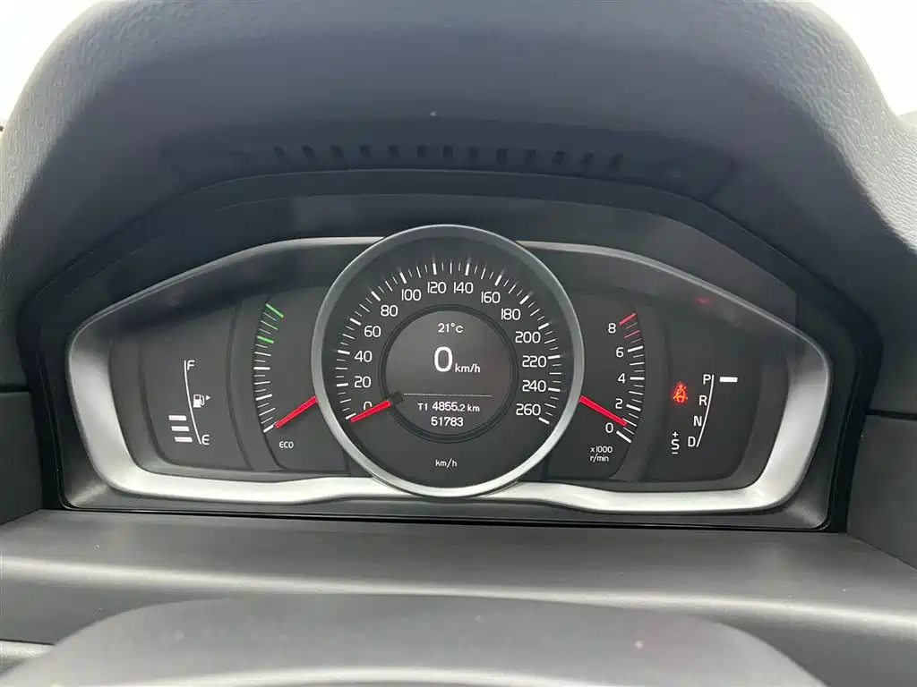 Volvo S80L 2015 2.0T T5 Momentum Edition фото 18