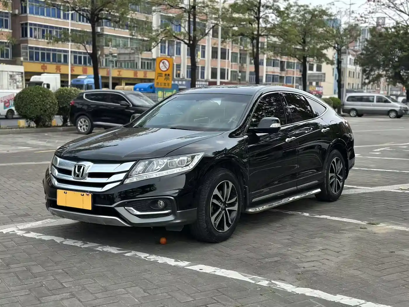 Honda Crosstour, 2016 год