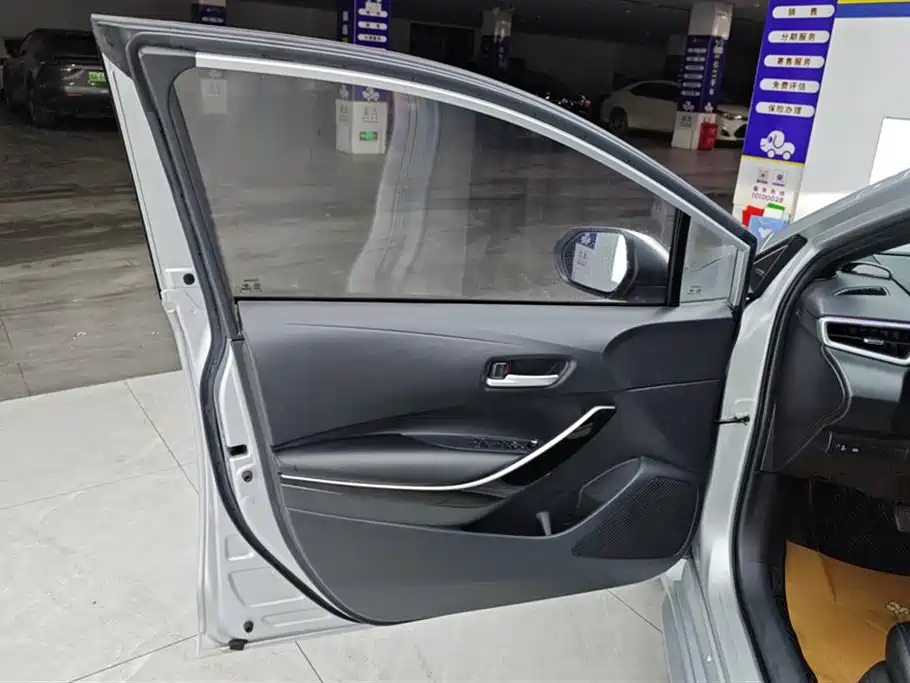 Toyota Levin 2022 Dual Engine 1.8H E-CVT Luxury Edition фото 7
