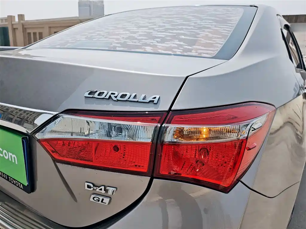 Toyota Corolla 2017 Facelift 1.2T S-CVT GL фото 8