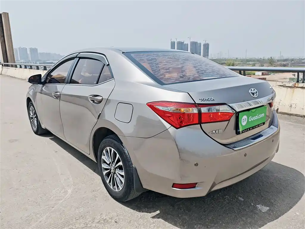 Toyota Corolla 2017 Facelift 1.2T S-CVT GL фото 5