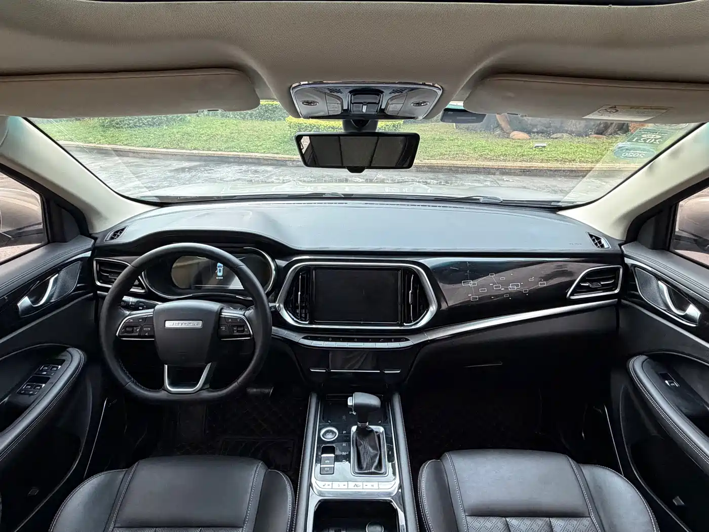 Jetour X90 2019 2019 1.5T Automatic Zunxiang 5-seater China V