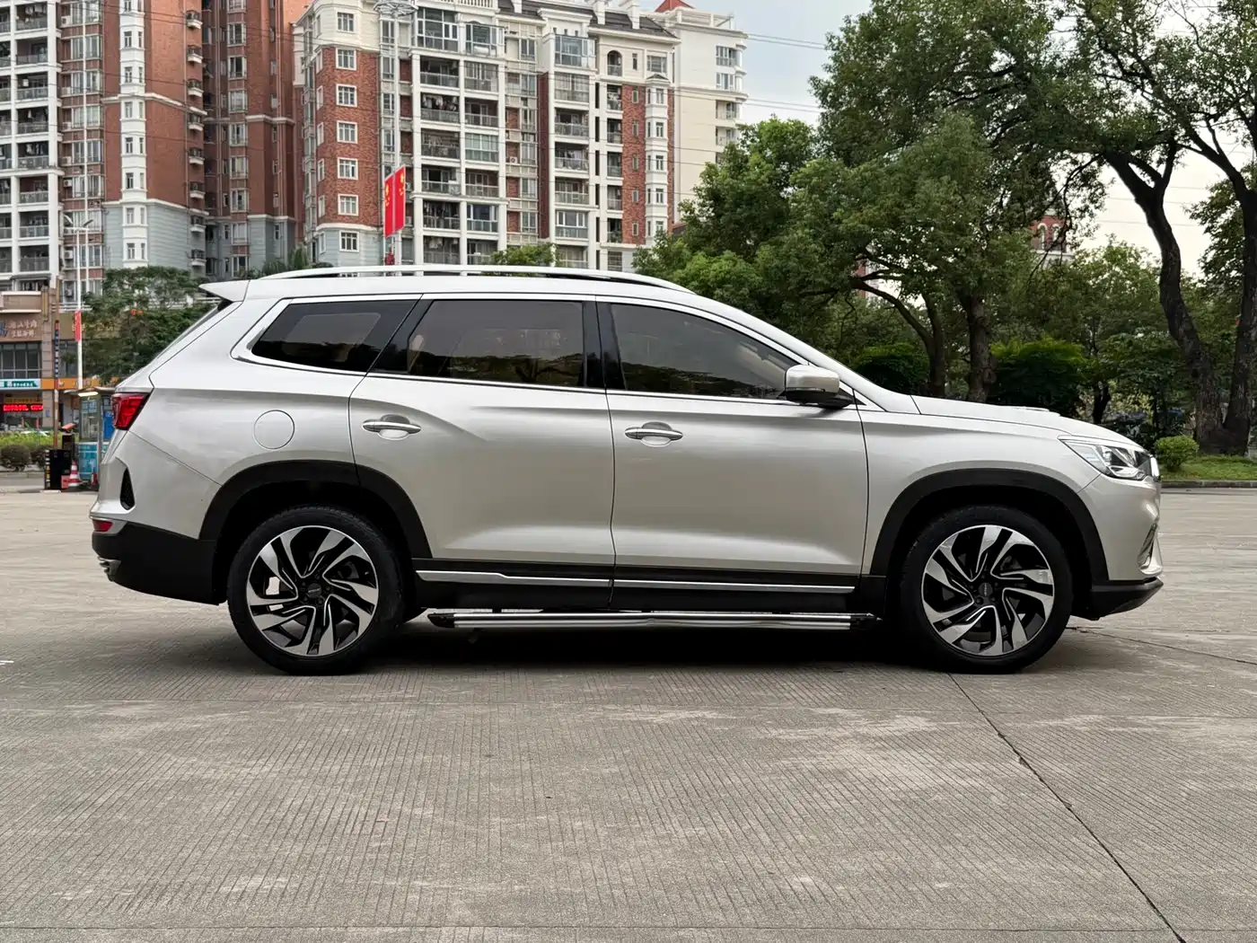 Jetour X90 2019 2019 1.5T Automatic Zunxiang 5-seater China V